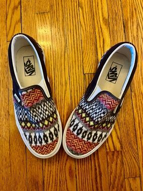 9.5 Women’s Vans Slip On Sneakers